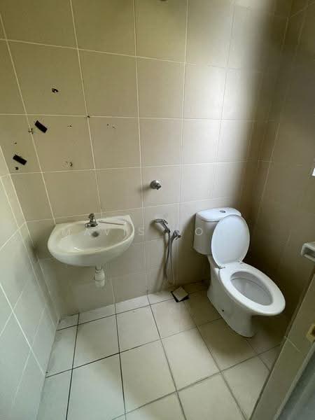 Bungalow House for Rent in Diamond City (Semenyih) - Mavis Wong - Bathroom - PropertyGuru.com.my
