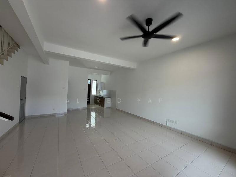 Semi-Detached House for Rent in Johor Bahru (Johor) - Alfred Yap - Living Room - PropertyGuru.com.my