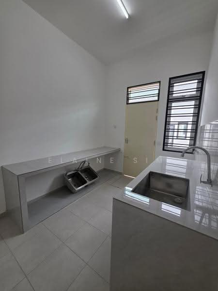 Terraced House for Rent in Johor Bahru (Johor) - Elaine Sim - Kitchen - PropertyGuru.com.my