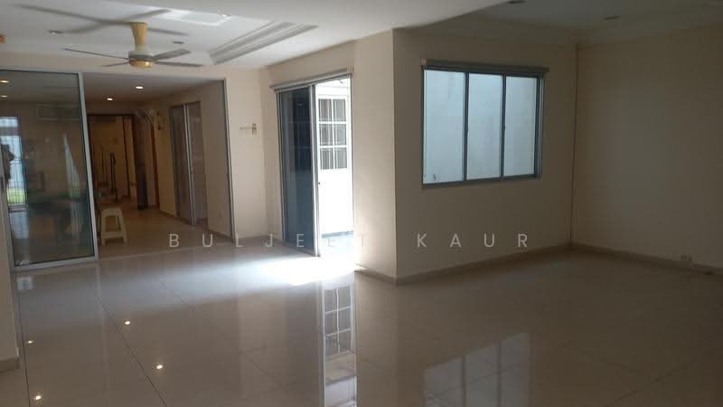 3-storey Terraced House for Sale in Gasing Indah (Petaling Jaya) - Buljeet Kaur - PropertyGuru.com.my