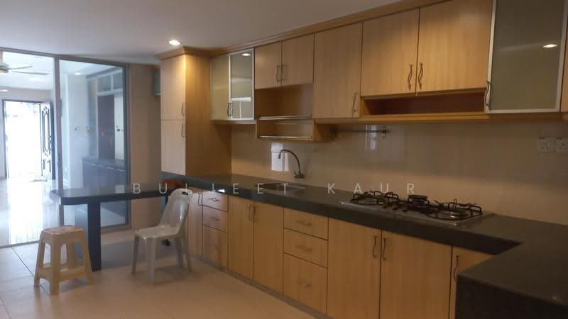 3-storey Terraced House for Sale in Gasing Indah (Petaling Jaya) - Buljeet Kaur - PropertyGuru.com.my