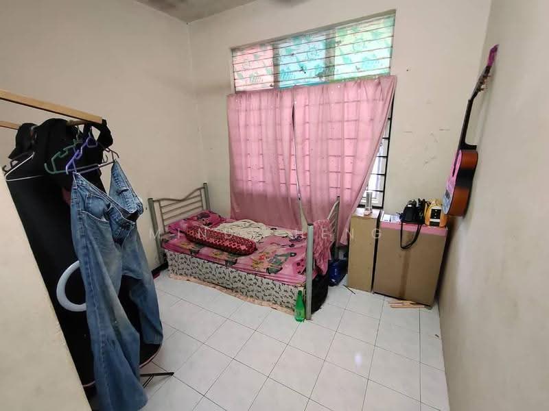 Apartment for Sale at Summer Park Townhouse @ Seri Alam - Mindy Heng - Bedroom - PropertyGuru.com.my
