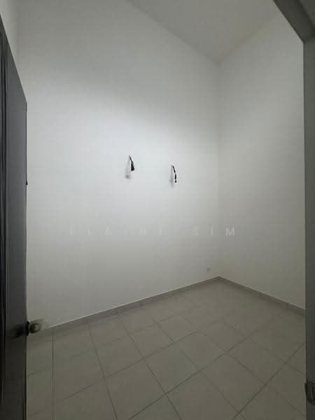 1-storey Terraced House for Sale in Bandar Putra Kulai (Kulai) - Elaine Sim - Interior - PropertyGuru.com.my