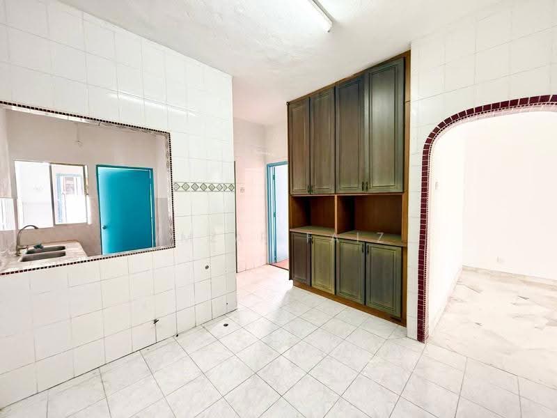 2-storey Terraced House for Sale in BANDAR PUCHONG JAYA (Puchong) - Amzar Faiz - PropertyGuru.com.my