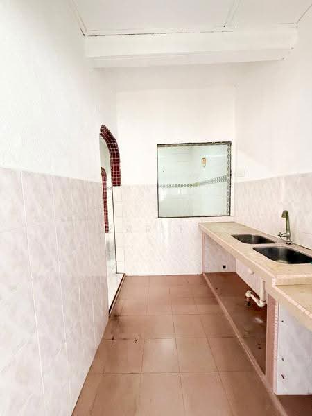 2-storey Terraced House for Sale in BANDAR PUCHONG JAYA (Puchong) - Amzar Faiz - PropertyGuru.com.my