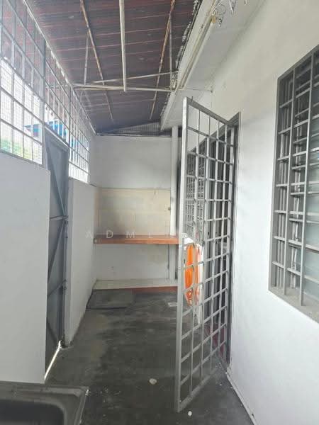 1-storey Terraced House for Sale in Bandar Sri Damansara (Selangor) - Admend . - Exterior - PropertyGuru.com.my