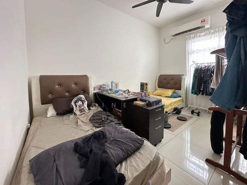 2-storey Terraced House for Sale in Bandar Putra Kulai (Kulai) - Elaine Sim - Bedroom - PropertyGuru.com.my