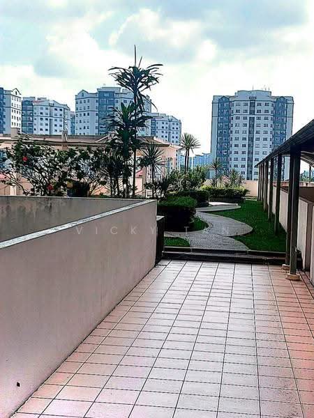 Kondominium untuk Dijual di Beverly 2 - Vicky Tan - Exterior - PropertyGuru.com.my
