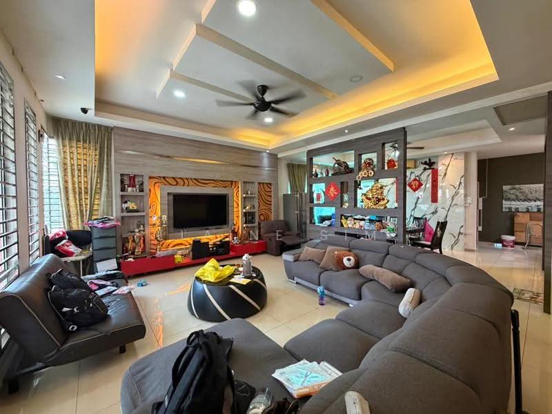 Semi-Detached House for Sale in Bandar Putra Kulai (Kulai) - Elaine Sim - Living Room - PropertyGuru.com.my