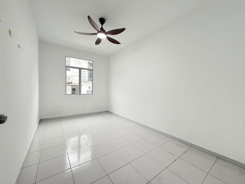 Rumah Teres 2-Tingkat untuk Dijual di Taman Scientex Rawang (Rawang) - Danny Wong - Interior - PropertyGuru.com.my