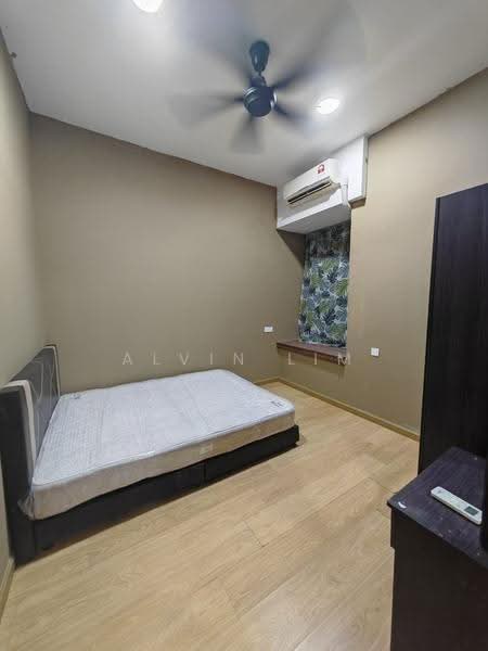Condominium for Rent at Amberside @ Country Garden Danga Bay - Alvin Lim - Bedroom - PropertyGuru.com.my