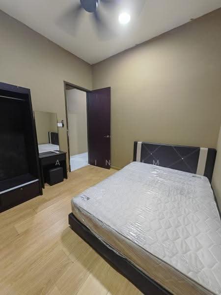 Condominium for Rent at Amberside @ Country Garden Danga Bay - Alvin Lim - Bedroom - PropertyGuru.com.my