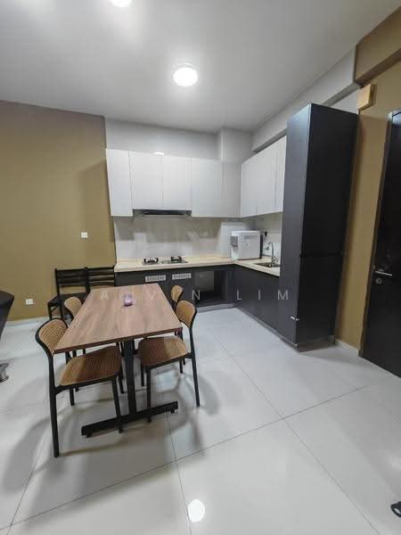 Condominium for Rent at Amberside @ Country Garden Danga Bay - Alvin Lim - Kitchen - PropertyGuru.com.my