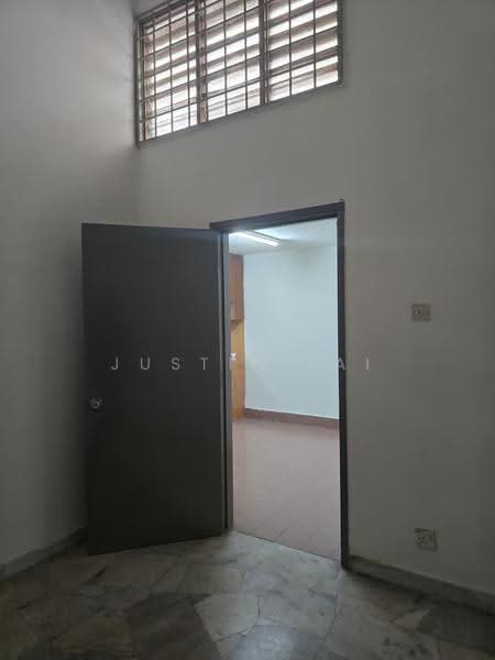 1-storey Terraced House for Sale in Bandar Sri Damansara (Selangor) - Justin Lai - Interior - PropertyGuru.com.my
