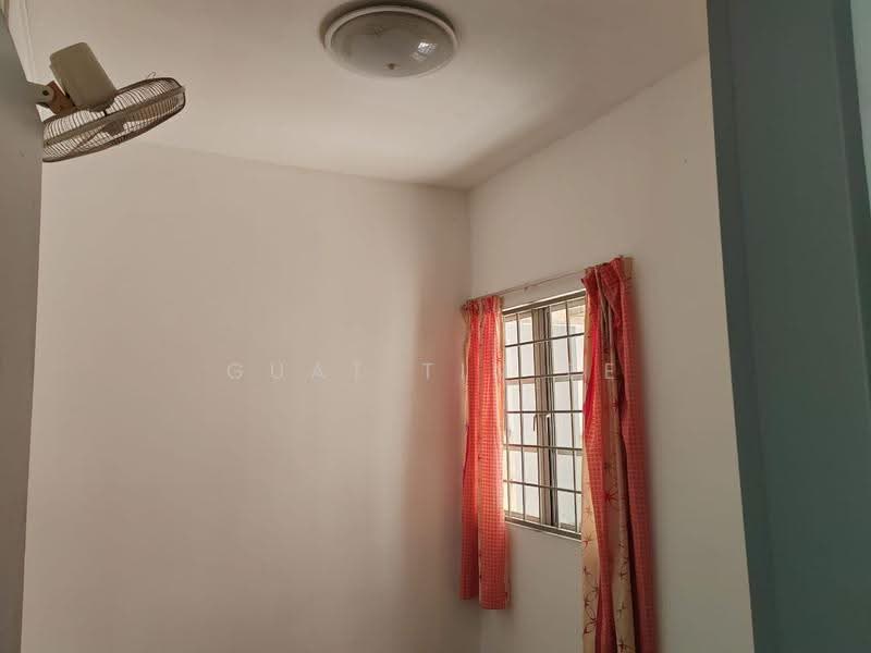 Pangsapuri untuk Dijual di Starville - Guat Tin Ee - Bedroom - PropertyGuru.com.my
