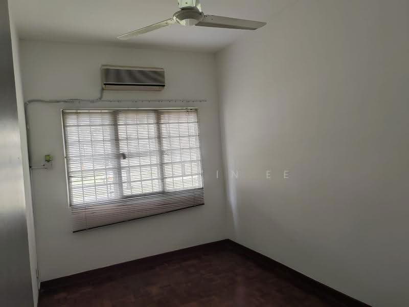 Pangsapuri untuk Dijual di Starville - Guat Tin Ee - Bedroom - PropertyGuru.com.my