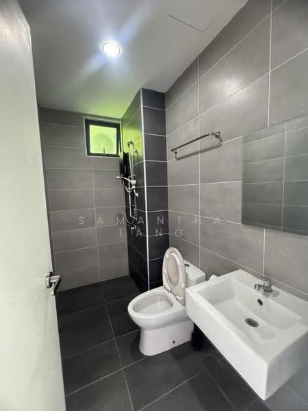 Service Residence for Rent at Marina Residence - Samantha Tang - Bathroom - PropertyGuru.com.my