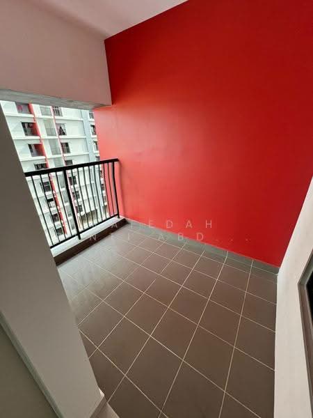 Pangsapuri untuk Dijual di Harmoni Elmina 1 @ City Of Elmina - Rafedah Binti Abdul Aziz - Balcony - PropertyGuru.com.my