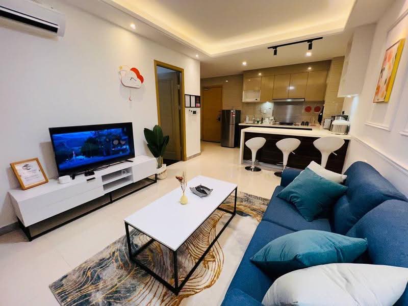 Kediaman Servis untuk Disewa di R&F Princess Cove Phase 1 - Renee Gan - Living Room - PropertyGuru.com.my