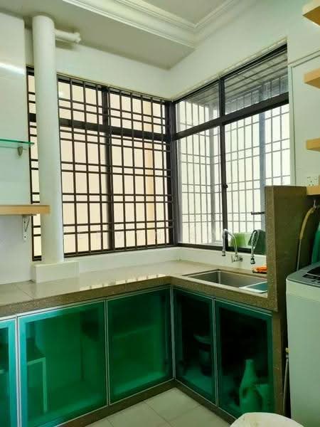 Kondominium untuk Dijual di Grand View - Mervyn Seah - Kitchen - PropertyGuru.com.my