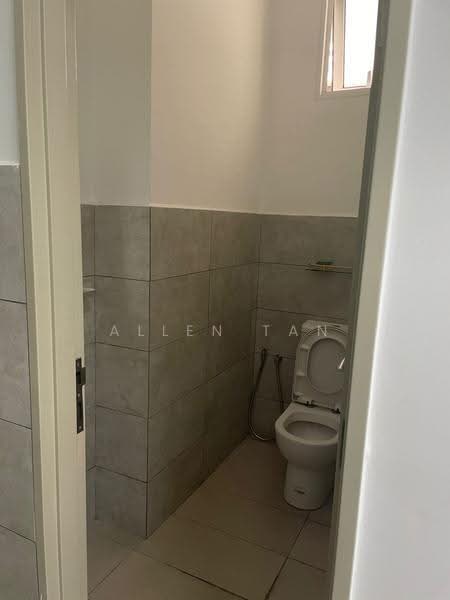 Office for Rent in Petaling Jaya (Selangor) - Allen Tan - Bathroom - PropertyGuru.com.my