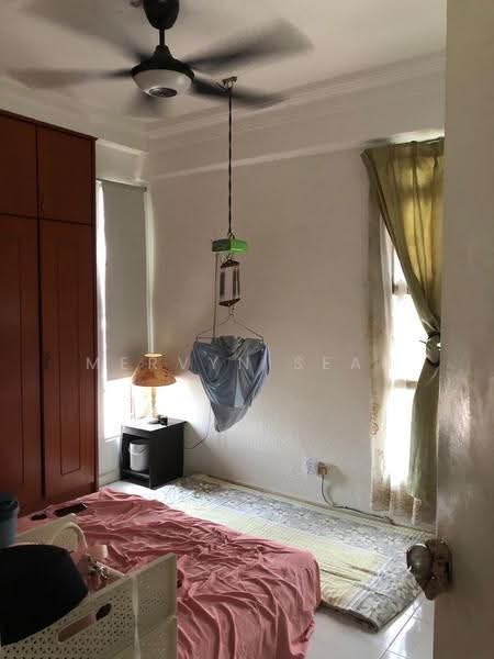Apartment for Sale at Prima View - Mervyn Seah - Bedroom - PropertyGuru.com.my