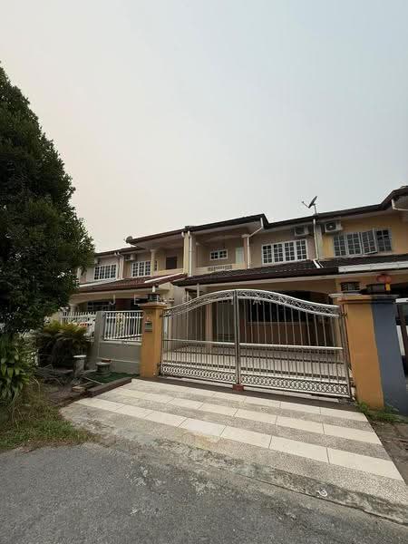 2-storey Terraced House for Rent in Kuching (Sarawak) - Jeno Tan - Exterior - PropertyGuru.com.my