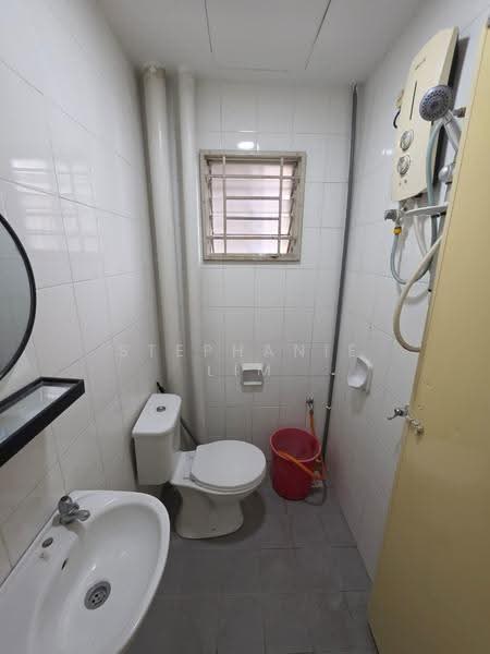 Apartment for Sale at Akasia - Stephanie Lim - Bathroom - PropertyGuru.com.my