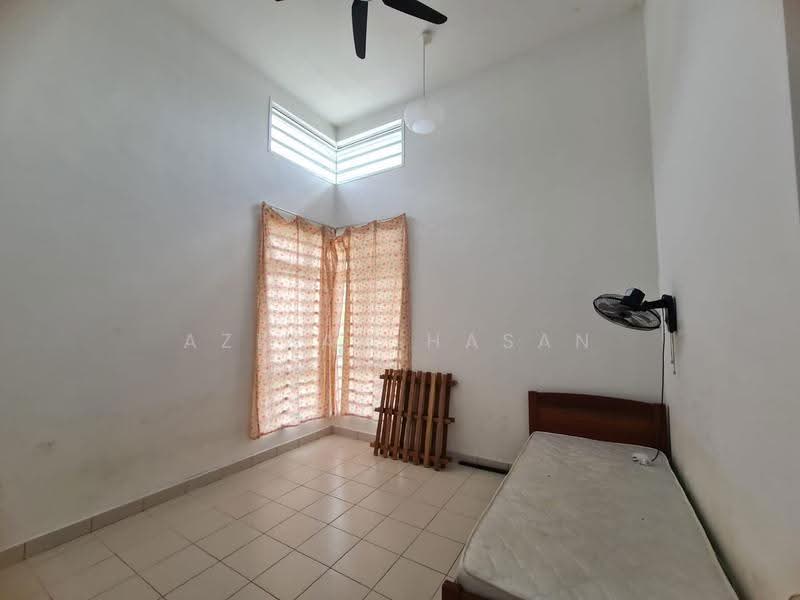 Rumah Berkembar untuk Disewa di Banting (Selangor) - Azizah Hasan - PropertyGuru.com.my