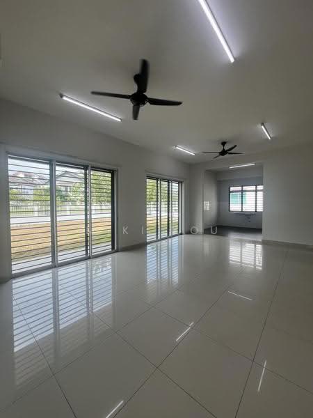 Rumah Teres 2-Tingkat untuk Disewa di Kota Kemuning (Shah Alam) - Miki You - Living Room - PropertyGuru.com.my