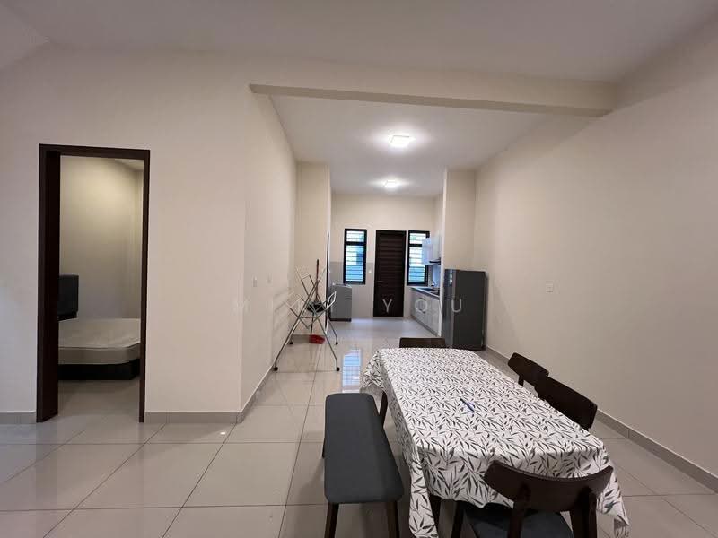 Rumah Teres 2-Tingkat untuk Disewa di Bandar Rimbayu (Telok Panglima Garang) - Miki You - Bedroom - PropertyGuru.com.my
