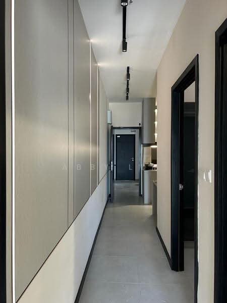 Kediaman Servis untuk Disewa di Neu Suites - Abby Lim - Corridor - PropertyGuru.com.my
