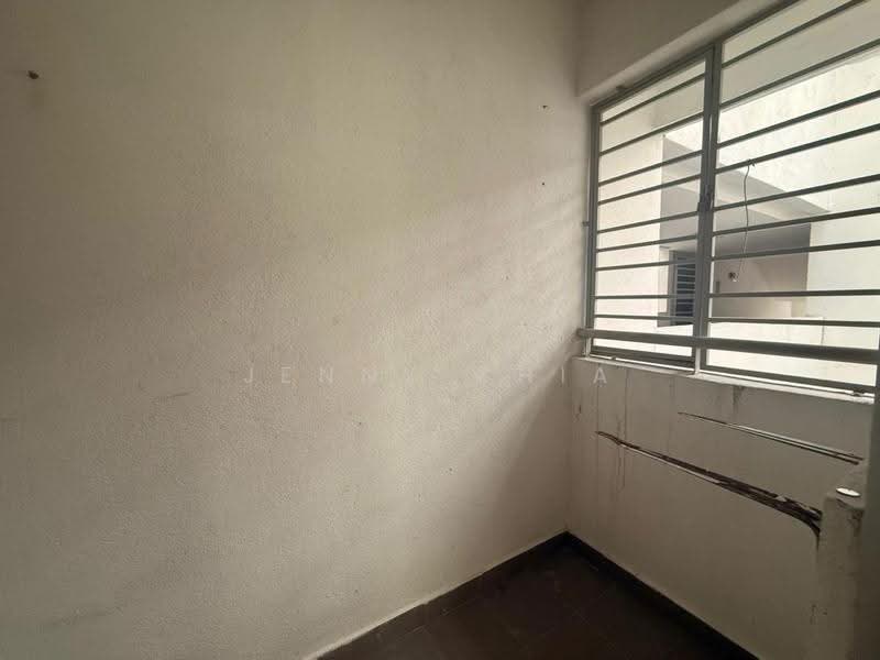 Condominium for Rent at Tiara ParkHomes - Jenny Chia - Balcony - PropertyGuru.com.my