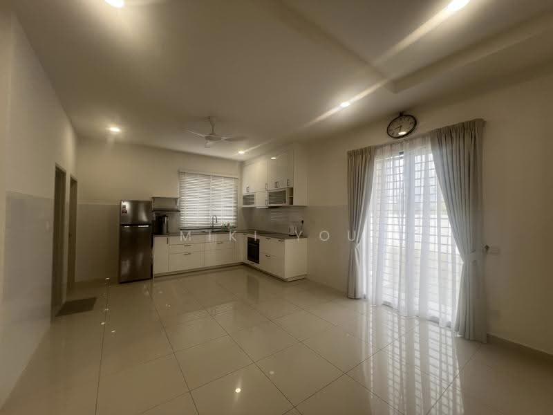 2-storey Terraced House for Sale in Telok Panglima Garang (Selangor) - Miki You - Kitchen - PropertyGuru.com.my