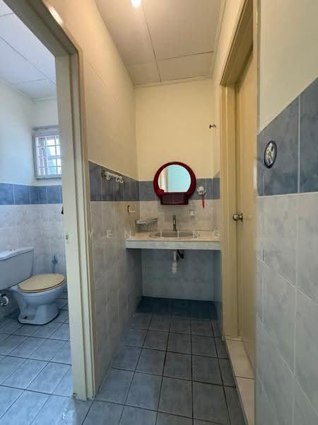 2-storey Terraced House for Rent in Bandar Bukit Puchong (Puchong) - Yen Ling - Bathroom - PropertyGuru.com.my