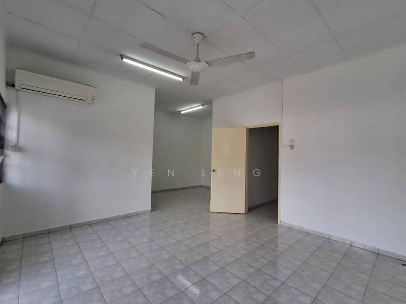 Rumah Teres 2-Tingkat untuk Disewa di Bandar Bukit Puchong (Puchong) - Yen Ling - Living Room - PropertyGuru.com.my