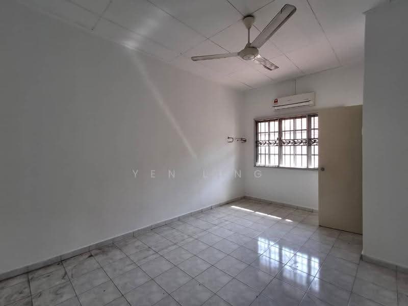 Rumah Teres 2-Tingkat untuk Disewa di Bandar Bukit Puchong (Puchong) - Yen Ling - Living Room - PropertyGuru.com.my