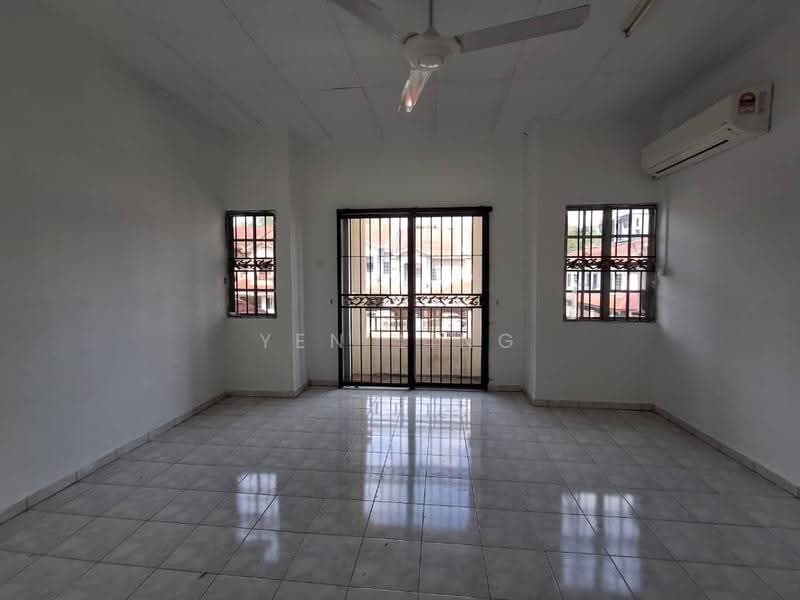 Rumah Teres 2-Tingkat untuk Disewa di Bandar Bukit Puchong (Puchong) - Yen Ling - Living Room - PropertyGuru.com.my