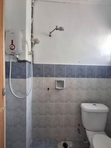 Rumah Teres 2-Tingkat untuk Disewa di Bandar Bukit Puchong (Puchong) - Yen Ling - Bathroom - PropertyGuru.com.my