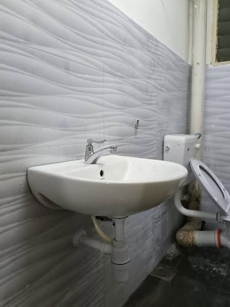 2.5-storey Terraced House for Sale in Taman Sri Sinar (Segambut) - CK Wong - Bathroom - PropertyGuru.com.my