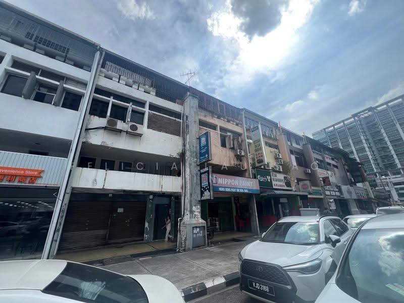 Shop for Rent in Kuchai Lama (Kuala Lumpur) - Felicia Lau Sao Yin - Exterior - PropertyGuru.com.my