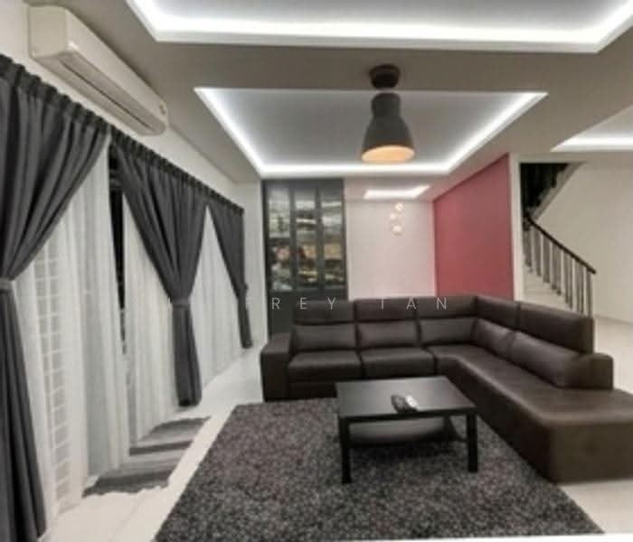 Semi-Detached House for Sale in Sunway Cassia (Batu Maung) - Jeffrey Tan - Living Room - PropertyGuru.com.my