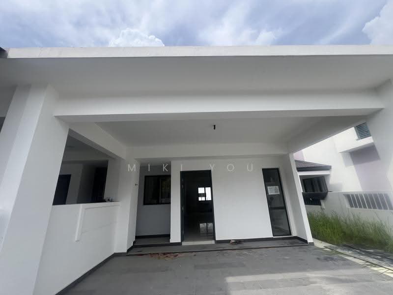 2-storey Terraced House for Sale in Telok Panglima Garang (Selangor) - Miki You - Exterior - PropertyGuru.com.my