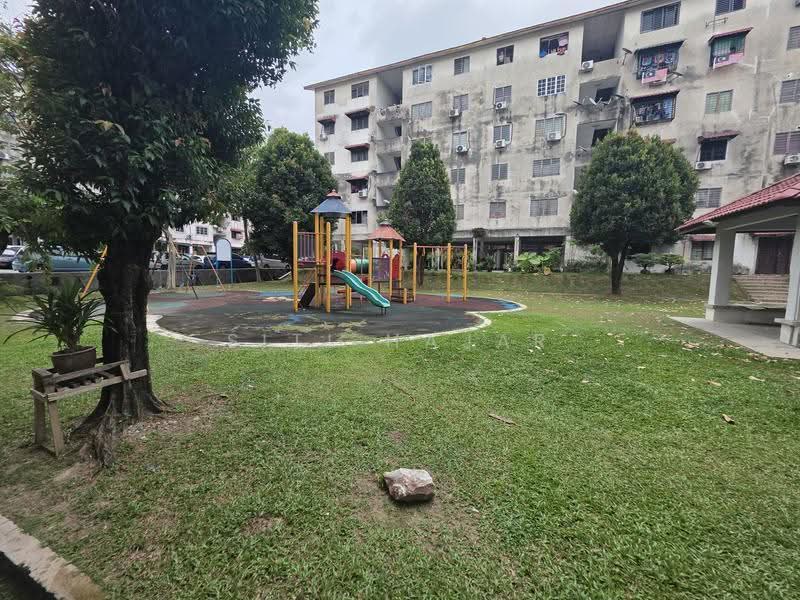 Rumah Flat untuk Dijual di Gugusan Seroja - Siti Hajar - Exterior - PropertyGuru.com.my