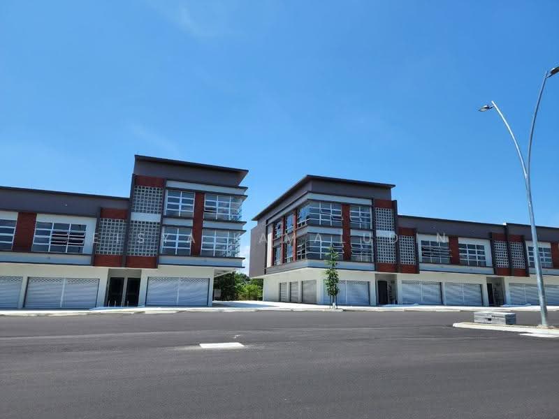 Shop / Office untuk Disewa di Seksyen U16 (Shah Alam) - Eisya Kamaludin - PropertyGuru.com.my