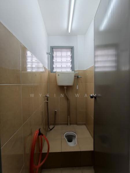 Bungalow House for Rent in Kampung Cempaka (Petaling Jaya) - Wysin Wan - Bathroom - PropertyGuru.com.my
