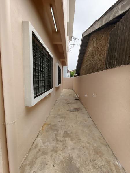 Bungalow House for Rent in Kampung Cempaka (Petaling Jaya) - Wysin Wan - Exterior - PropertyGuru.com.my