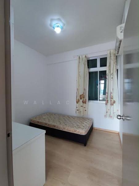 Kediaman Servis untuk Disewa di Larkin Heights - Wallace Ang - Bedroom - PropertyGuru.com.my