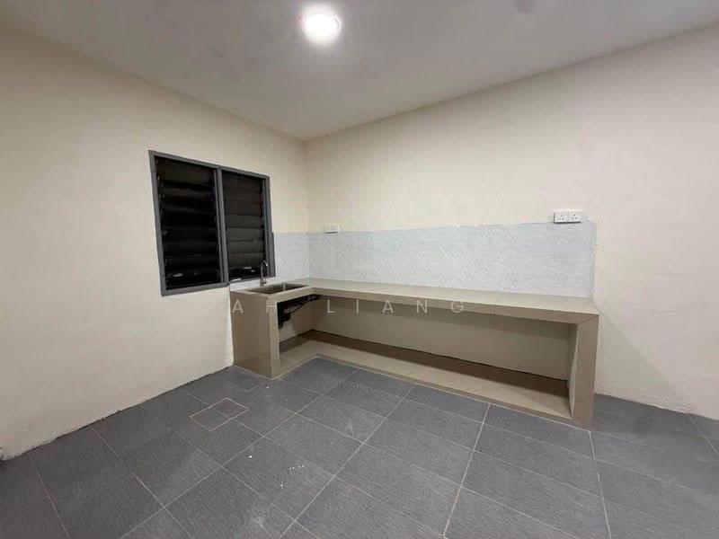 1-storey Terraced House for Sale in Kulai (Johor) - Ah Liang - Kitchen - PropertyGuru.com.my