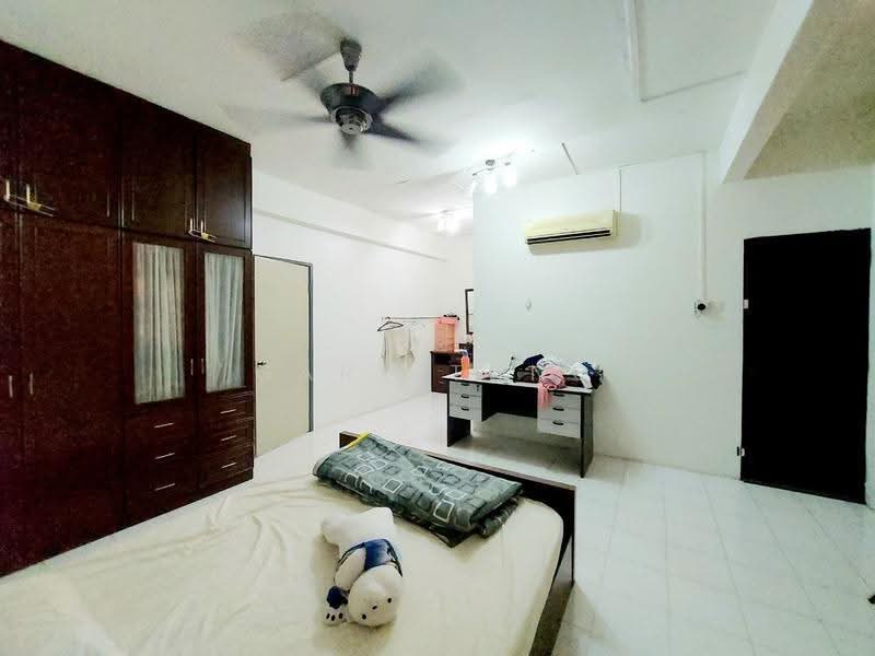 Rumah Teres 2.5-Tingkat untuk Dijual di Gunung Rapat (Ipoh) - Gary Tang - Bedroom - PropertyGuru.com.my